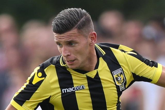 不仅为球迷 不仅为球迷